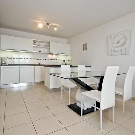 Bris B602 Apartament *